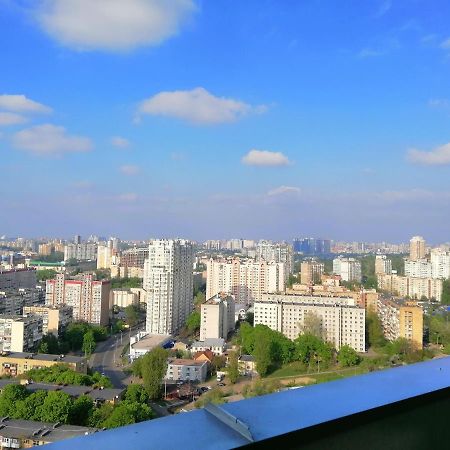 Видовая 25Й Этаж. Новый Дом. Шалимова, Isida. Шулявская, Гарматная, Индустриальный Мост. Космополитан. Большевик. Жд Вокзал. Kiev Exterior foto